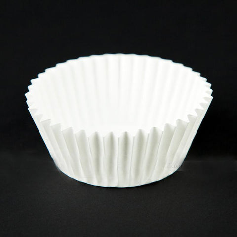#550 WHITE PAPER CUPCAKE CASES approx 20