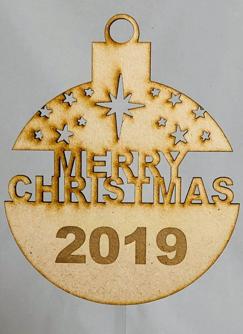 CHRISTMAS CAKE TOPPERS ACRYLIC & WOOD [MESSAGE: BAUBLE MERRY CHRISTMAS WOOD CAKE TOPPER]