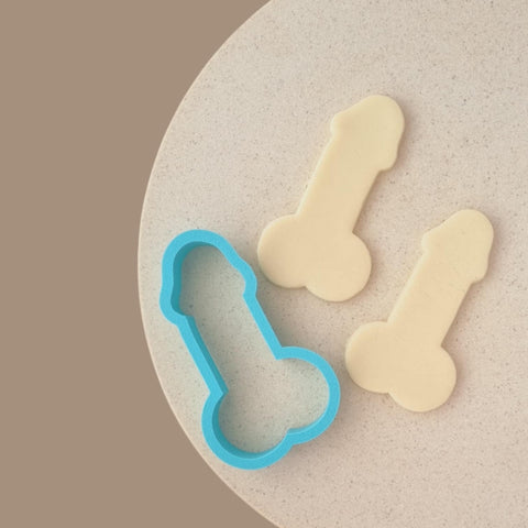 PENIS / WILLIE COOKIE CUTTER 10cm x 6cm wide