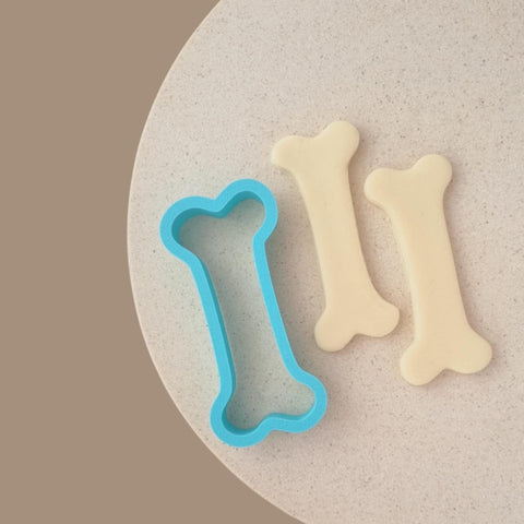 DOG BONE COOKIE CUTTER 10cm x 4.2cm