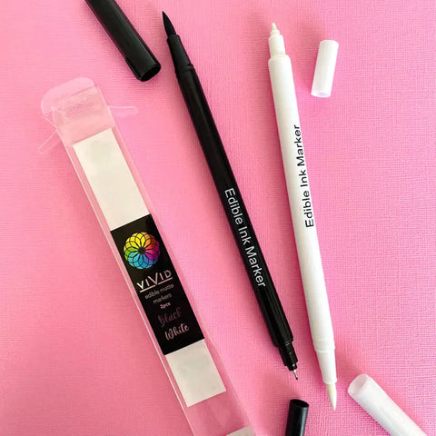 WHITE & BLACK EDIBLE MATTE MARKERS 2 pack