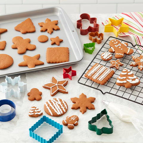 CHRISTMAS COOKIE BAKING SET 12 piece