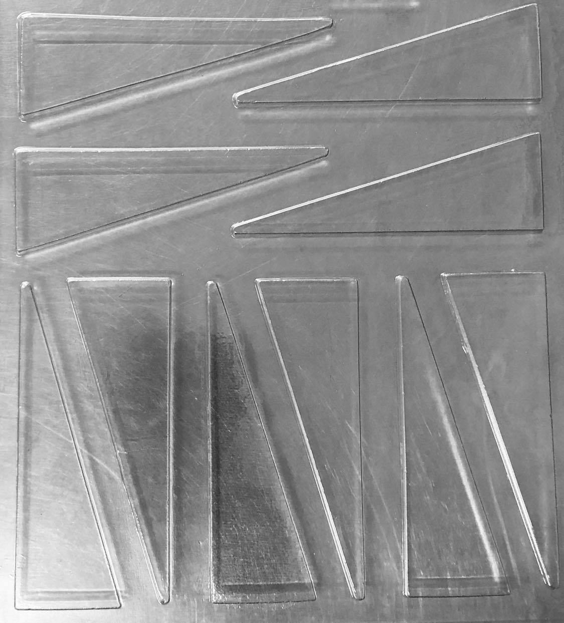 SHARD TRIANGULAR CHOCOLATE MOULD X 10 CAVITY | Whip It Up Cake Supplies